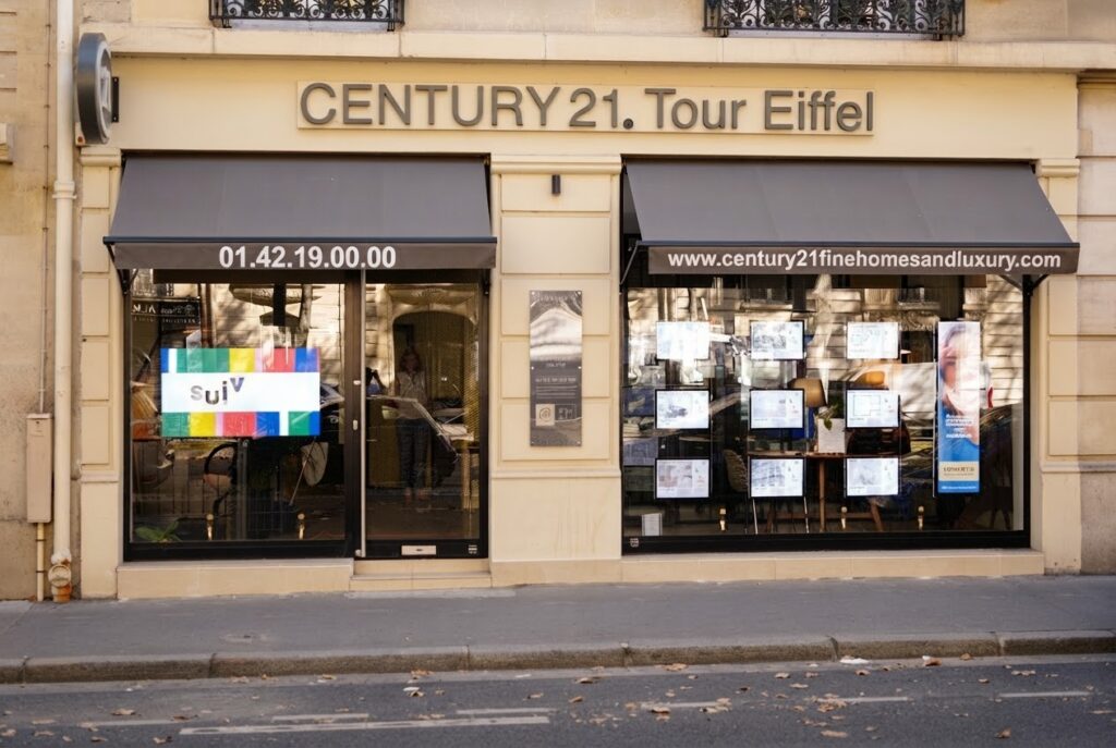 CENTURY 21 Tour Eiffel
