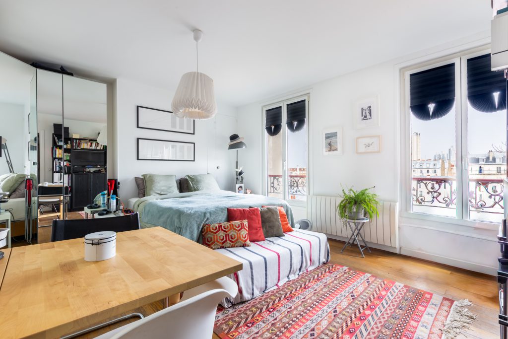 Studio lumineux 27 m², calme sur cour, Rue Stephenson