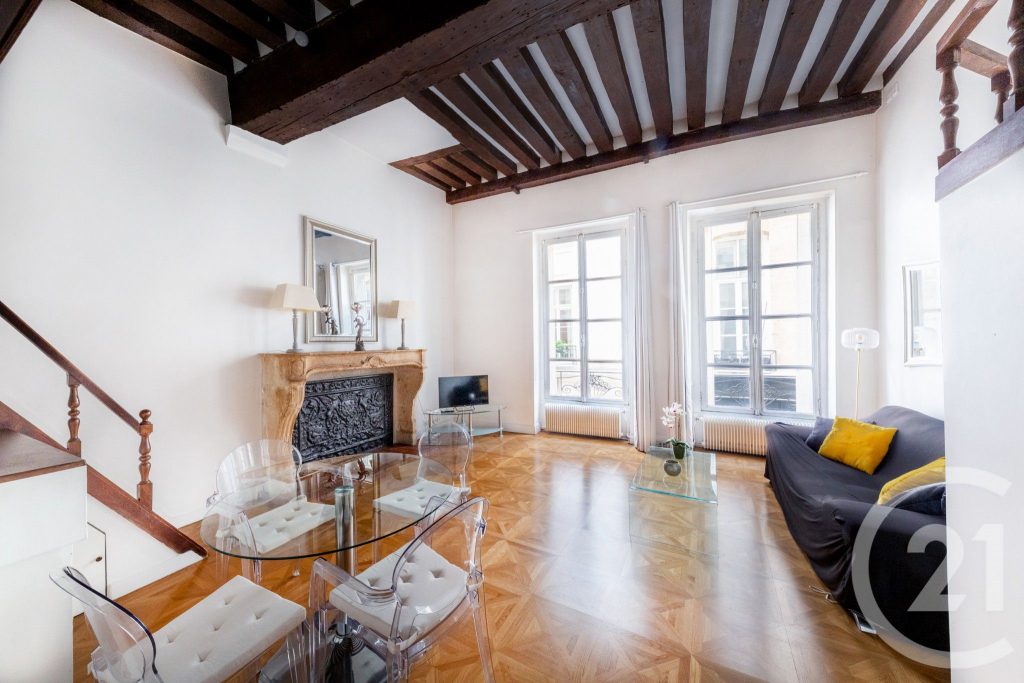 Appartement 2 pièces 48 m² de charme avec mezzanine, rue Christine – Paris 6e Odéon
