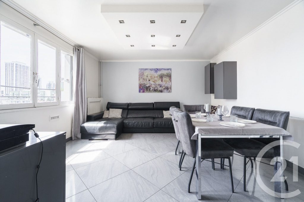 Appartement 3 pièces 74 m² rénové, à deux pas du Canal – Paris 19e