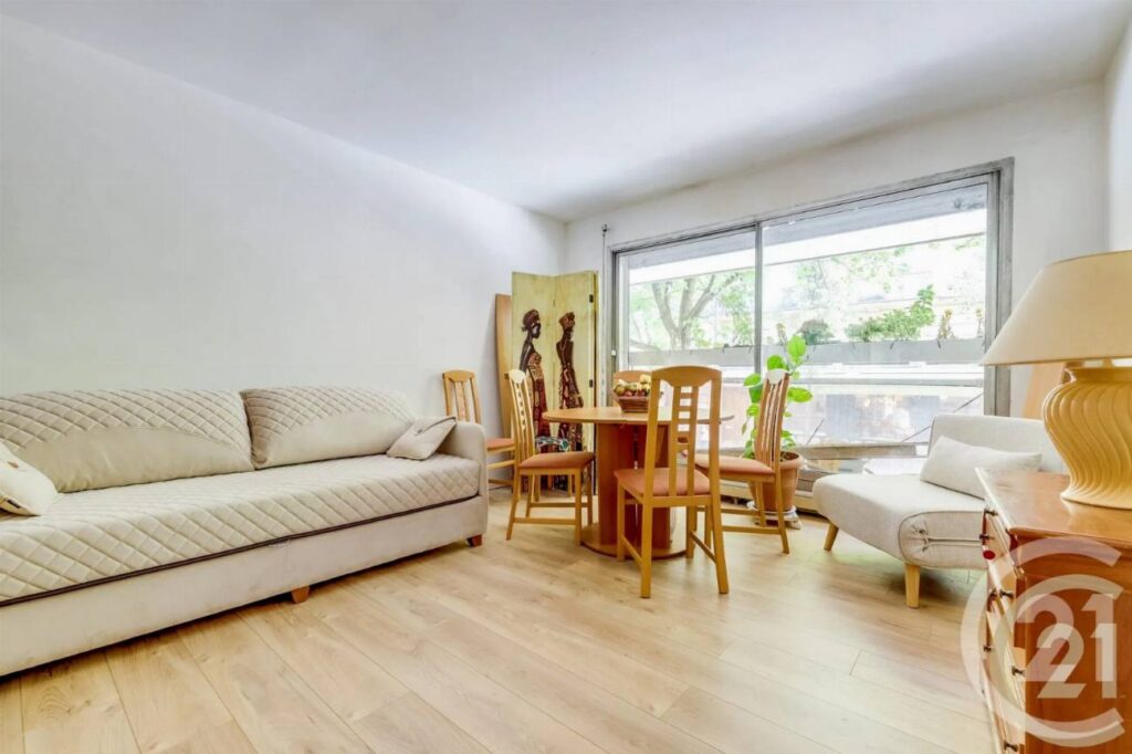 Appartement 3 pièces 63 m² traversant – Paris 17e Épinettes
