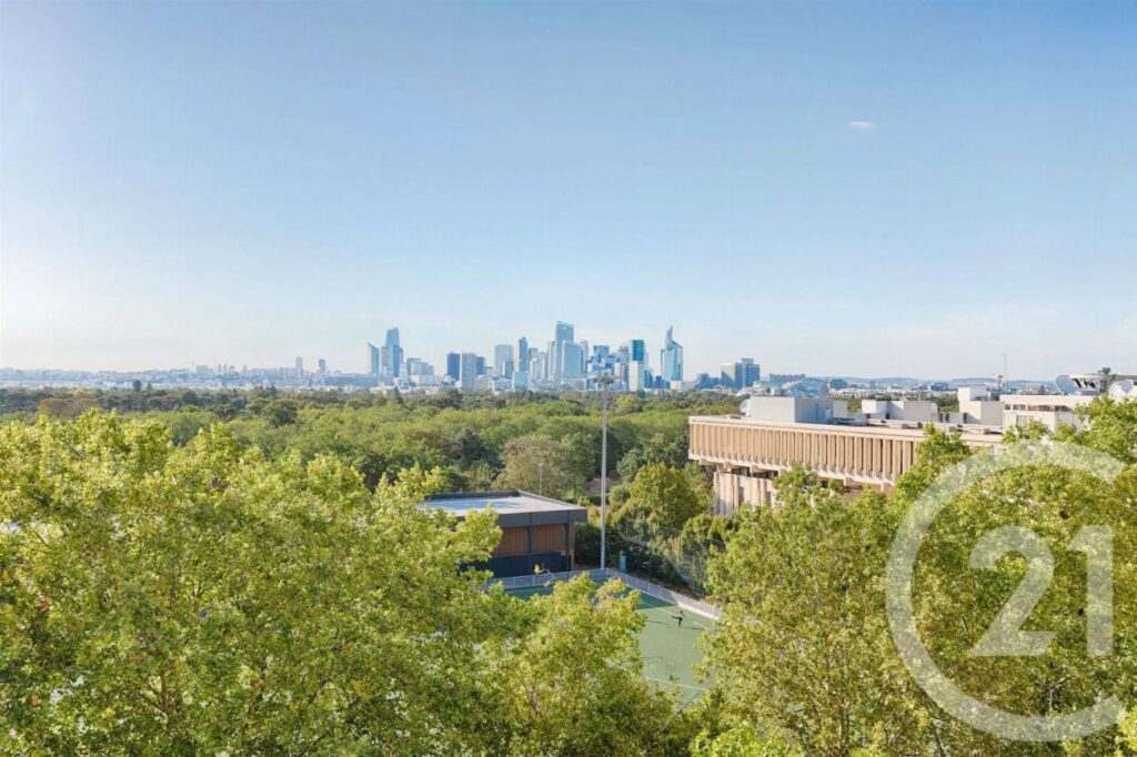 Appartement 3 pièces 84,17 m² avec terrasse et vue – Paris 16e Henri Martin